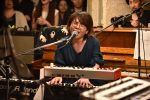 中村佳穂​、6月11日に開催した『​SING US』のライブ映像を公開。会場内が全員共演者の”うた”に満ちたイベントに