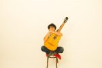 こっけ、明日9月30日発売の新作EP『おしりたたいてね』から皆様ズパラダイス監督MV「雨のレイトショー」公開。明日からツアーもスタート