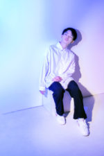 クボタカイ、新曲「パジャマ記念日」2月5日に配信リリース。盟友kojikojiをフィーチャーした切ないラブソング