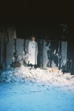 西片梨帆、1st EP『海はビア』4月8日発売決定。表題曲MV公開。女性の心情の機微を表現する注目のSSW