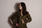 Lucrecia Dalt、9月11日発売の新作アルバム『No era sólida』からMV「Seca」公開。スペインの振付師とコラボした映像作品