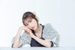 七穂、オリジナル中国語アルバム『穗月有你』リリース。MOSとコラボしたスカ・サウンド。MV6曲を日中同時公開